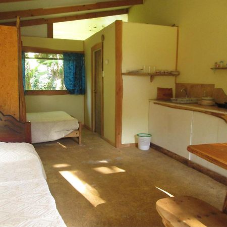 Cabanas Moenga Hanga Roa Bilik gambar